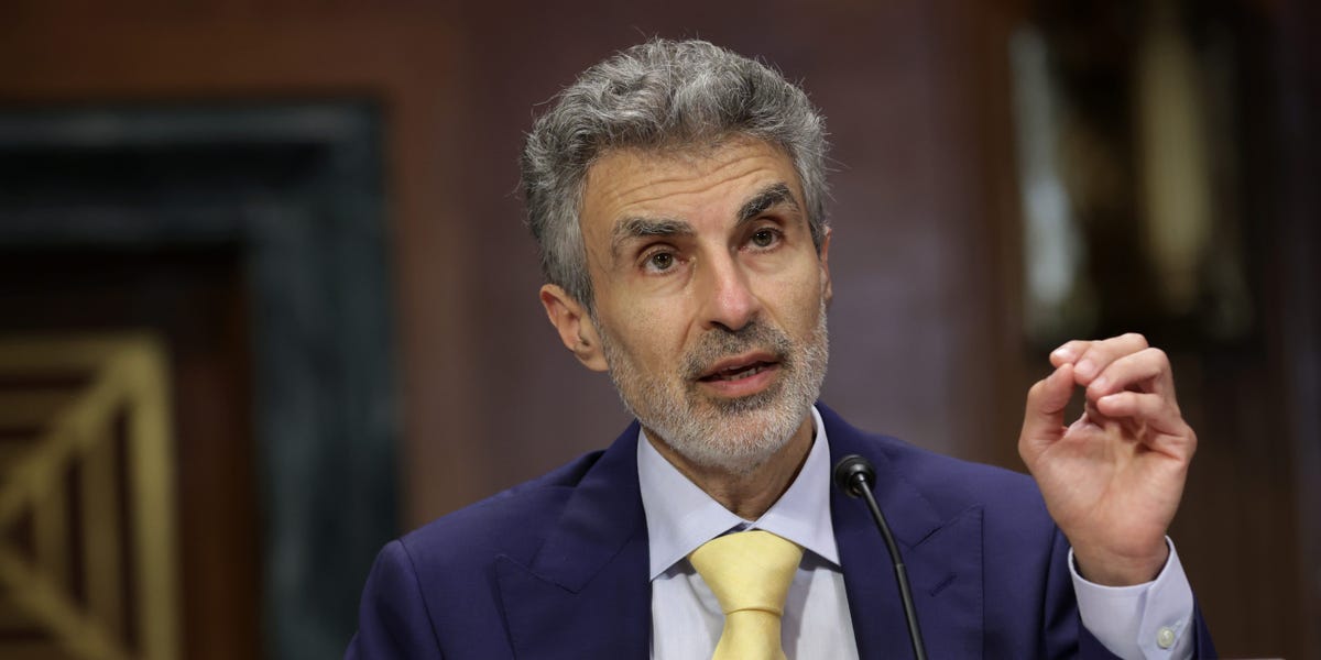 A ‘godfather’ of he is raising a red flag over the agents of him